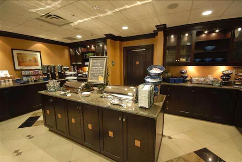 Homewood Suites By Hilton London Ontario Restaurant photo